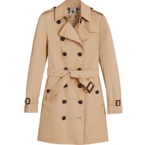 Burberry Sandringham Classic Tan Trench Coat
